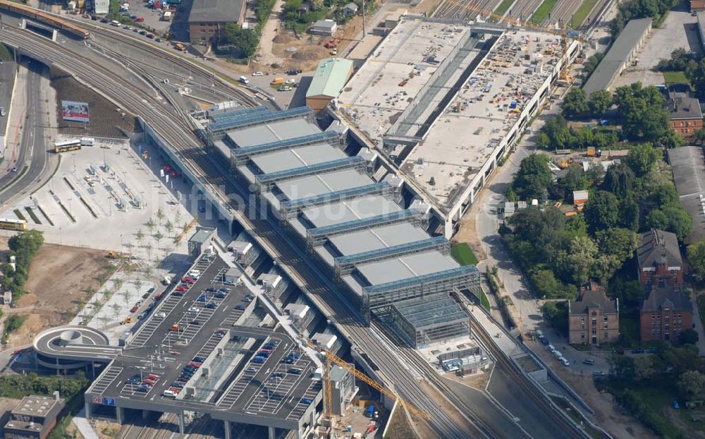 Berlin von oben - Blick auf den neuen Berliner Bahnhof Südkreuz (ehem. Papestraße)