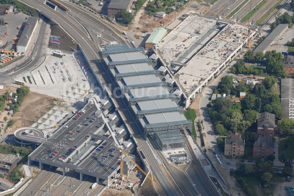 Berlin aus der Vogelperspektive: Blick auf den neuen Berliner Bahnhof Südkreuz (ehem. Papestraße)