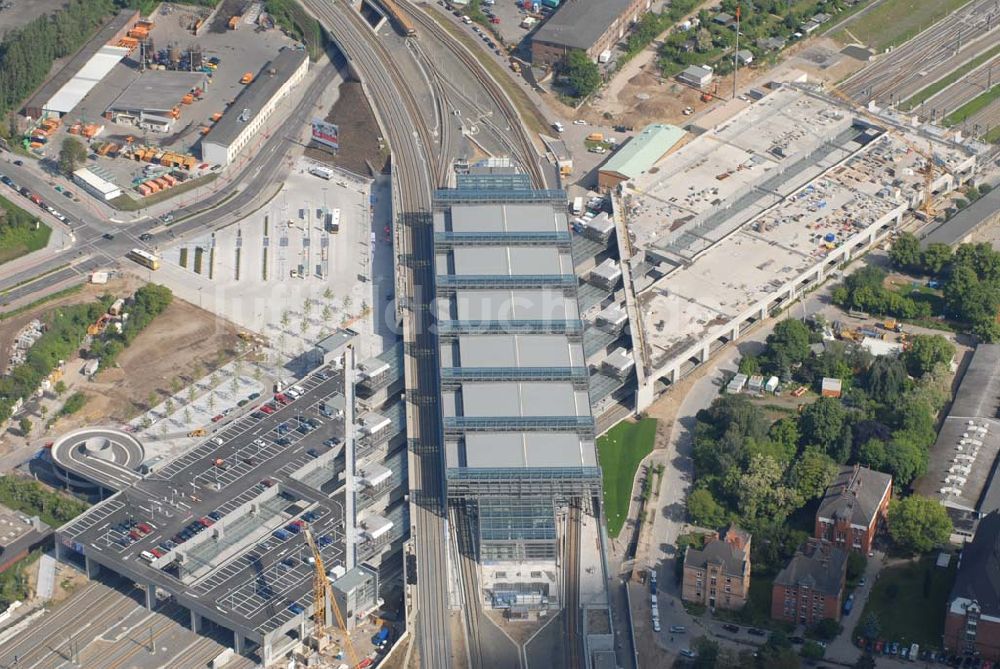 Berlin von oben - Blick auf den neuen Berliner Bahnhof Südkreuz (ehem. Papestraße)