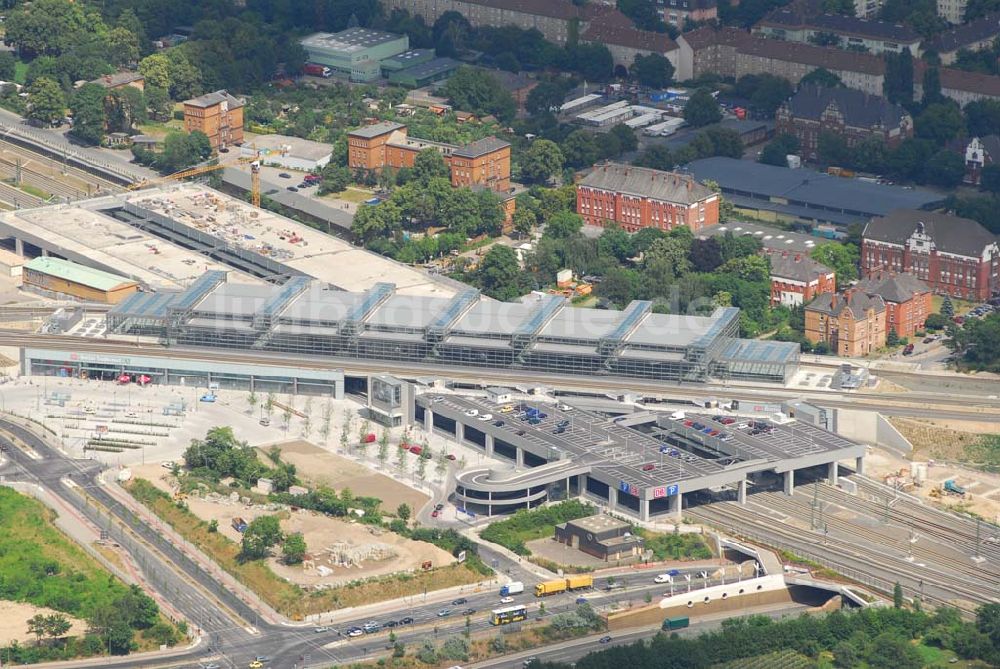 Berlin aus der Vogelperspektive: Blick auf den neuen Berliner Bahnhof Südkreuz (ehem. Papestraße)