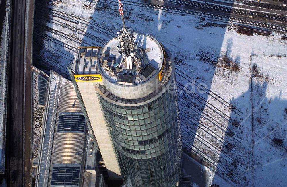 München / Bayern aus der Vogelperspektive: Blick auf den neuen Turm von Daimler Benz in München