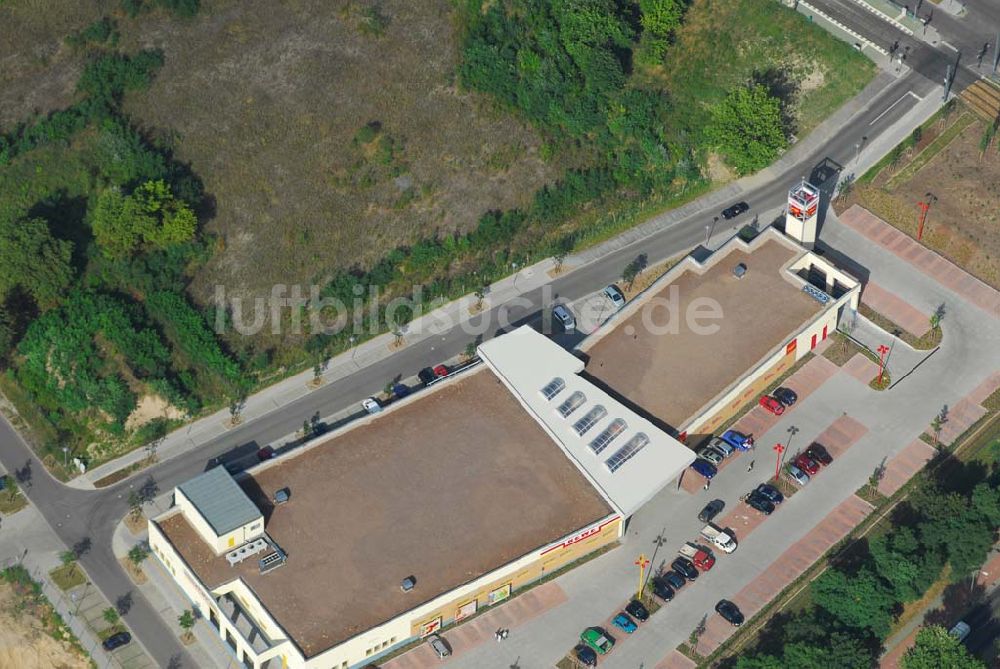 Luftbild Potsdam - Blick auf den neugebauten Rewe Getränkemarkt im Bornstedter Feld in Potsdam