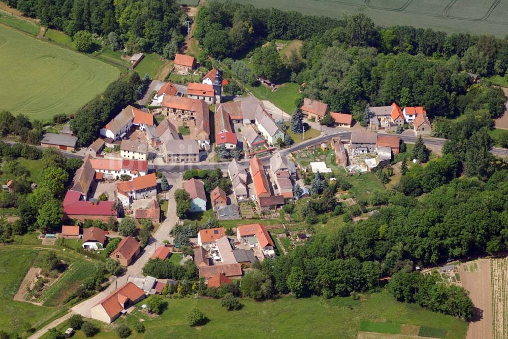 Gebstedt aus der Vogelperspektive: Blick auf Neustedt in Gebstedt