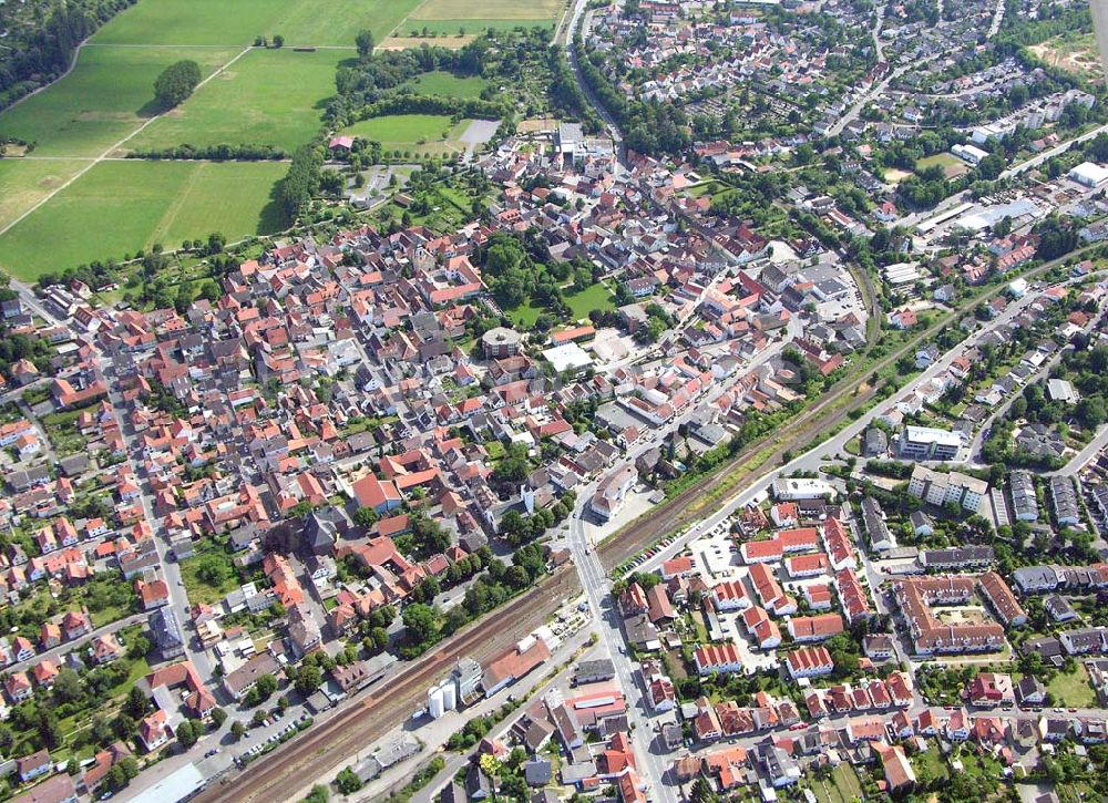 Oberauer - Rheinheim / Hessen aus der Vogelperspektive: Blick auf Oberauer / Rheinheim .