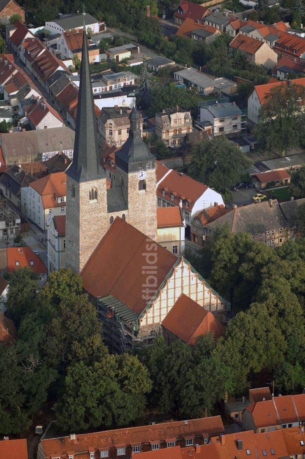 Burg aus der Vogelperspektive: Blick auf die Oberkirche 'Unser Lieben Frauen'