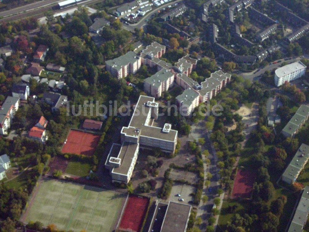 Luftbild Berlin-Steglitz - Blick auf das Oberstufenzentrum in Berlin-Steglitz