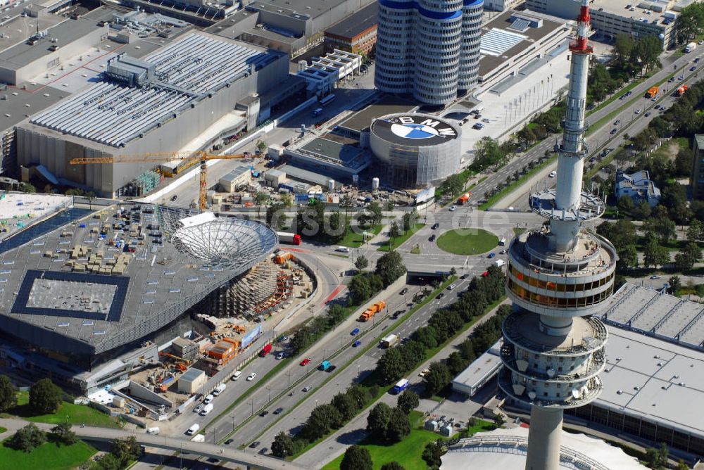 München von oben - Blick auf den Olympiaturm und den Neubau der BMW Welt in München