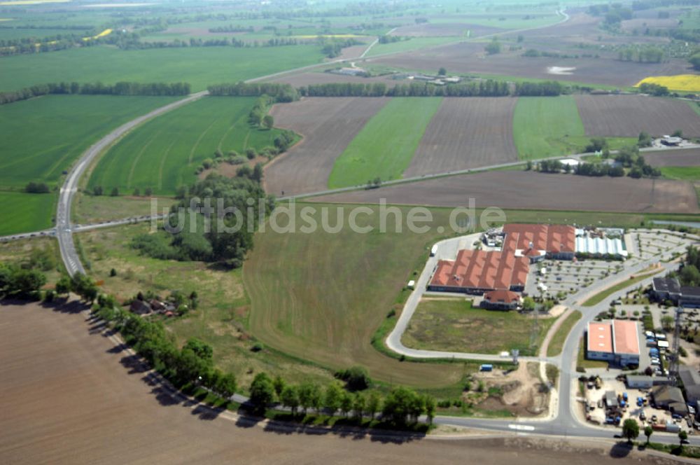 BAD FREIENWALDE aus der Vogelperspektive: Blick auf die Ortsumfahrung der Bundesstrasse B 167 nördlich von Bad Freienwalde