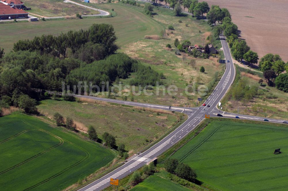 Luftbild BAD FREIENWALDE - Blick auf die Ortsumfahrung der Bundesstrasse B 167 nördlich von Bad Freienwalde