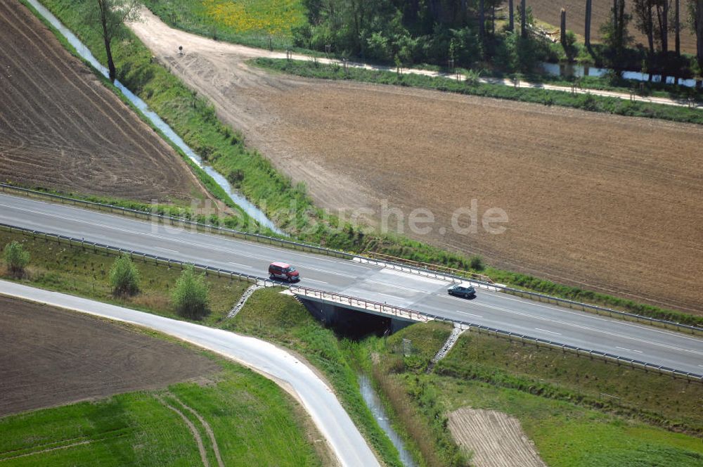 BAD FREIENWALDE von oben - Blick auf die Ortsumfahrung der Bundesstrasse B 167 nördlich von Bad Freienwalde