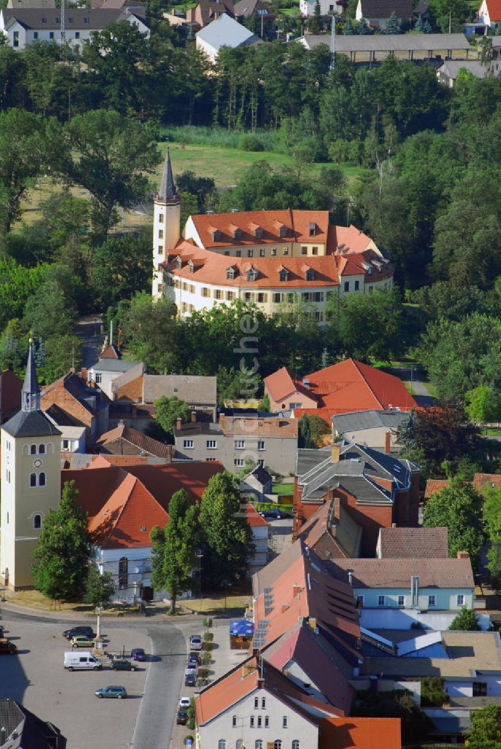 Luftbild Jessen (Elster) - Blick auf die Pfarrkirche St. Nikolai in Jessenund das Schloss Jessen