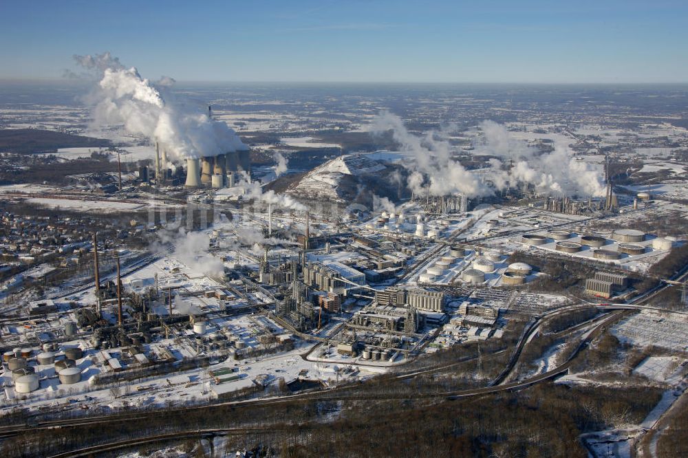 Gelsenkirchen-Buer von oben - Blick auf die Raffinerie VEBA-Öl AG in Gelsenkirchen