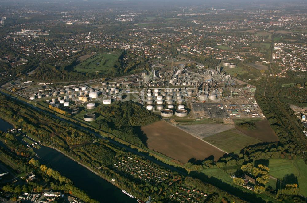 Luftbild Gelsenkirchen - Buer - Blick auf die Raffinerie VEBA-Öl AG in Gelsenkirchen