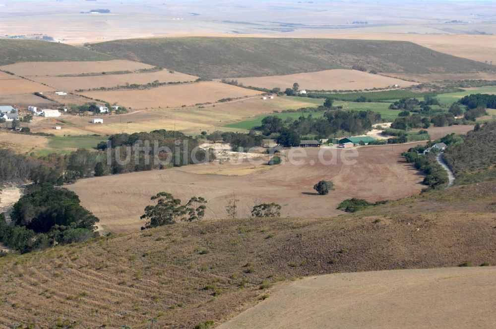 Luftaufnahme OVERBERG - Blick auf die Region Overberg in Südafrika