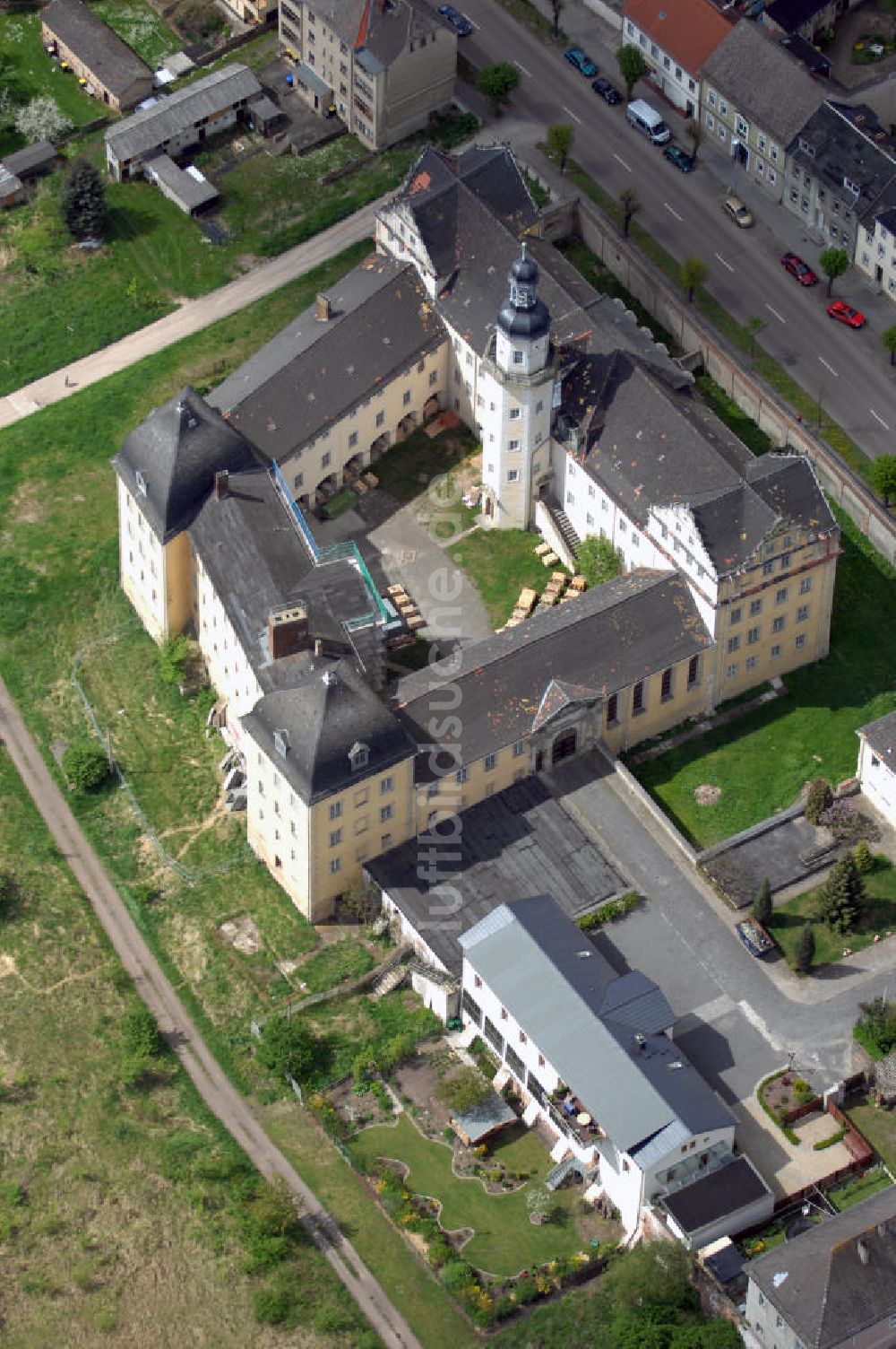 Luftaufnahme Coswig (Anhalt) - Blick auf das Renaissance-Schloss in Coswig (Anhalt)