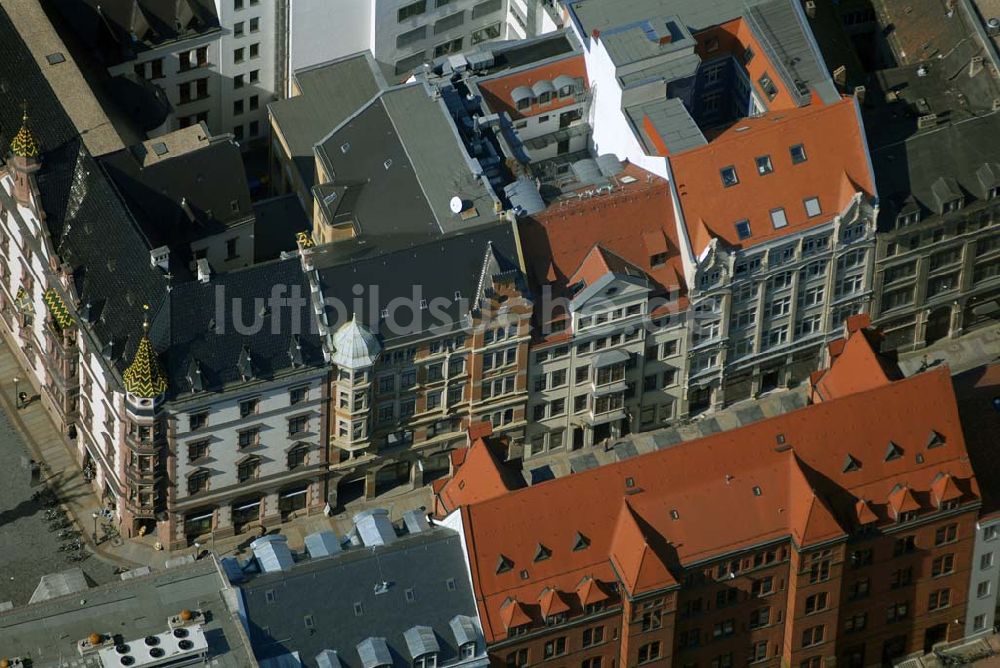 Luftaufnahme Leipzig - Blick auf restaurierte Wohn- und Geschäftshäuser an der Ritterstrasse im Stadtzentrum von Leipzig