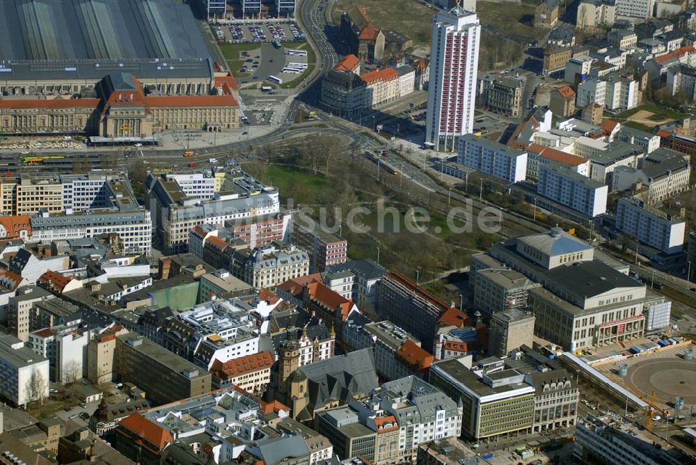 Leipzig aus der Vogelperspektive: Blick auf restaurierte Wohn- und Geschäftshäuser an der Ritterstrasse im Stadtzentrum von Leipzig