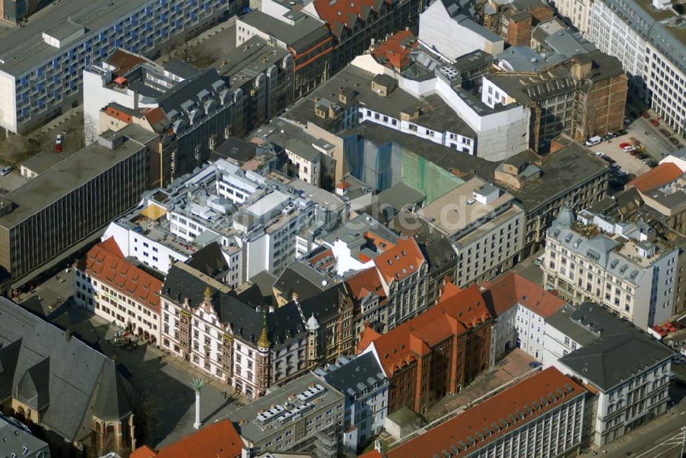 Leipzig aus der Vogelperspektive: Blick auf restaurierte Wohn- und Geschäftshäuser an der Ritterstrasse im Stadtzentrum von Leipzig