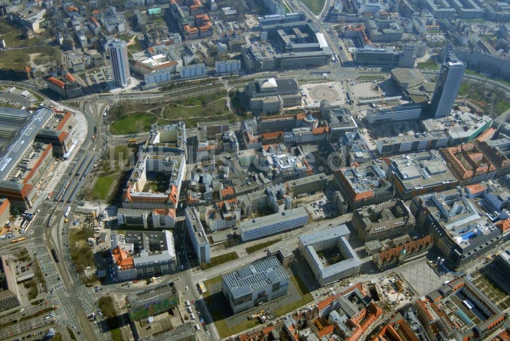 Leipzig von oben - Blick auf restaurierte Wohn- und Geschäftshäuser an der Ritterstrasse im Stadtzentrum von Leipzig