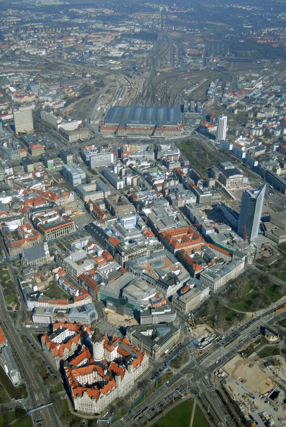 Luftbild Leipzig - Blick auf restaurierte Wohn- und Geschäftshäuser an der Ritterstrasse im Stadtzentrum von Leipzig