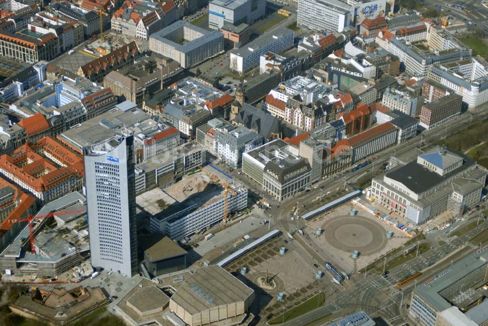 Leipzig von oben - Blick auf restaurierte Wohn- und Geschäftshäuser an der Ritterstrasse im Stadtzentrum von Leipzig