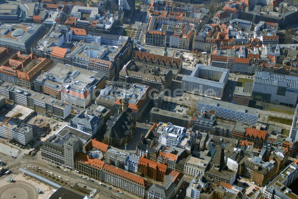 Leipzig aus der Vogelperspektive: Blick auf restaurierte Wohn- und Geschäftshäuser an der Ritterstrasse im Stadtzentrum von Leipzig