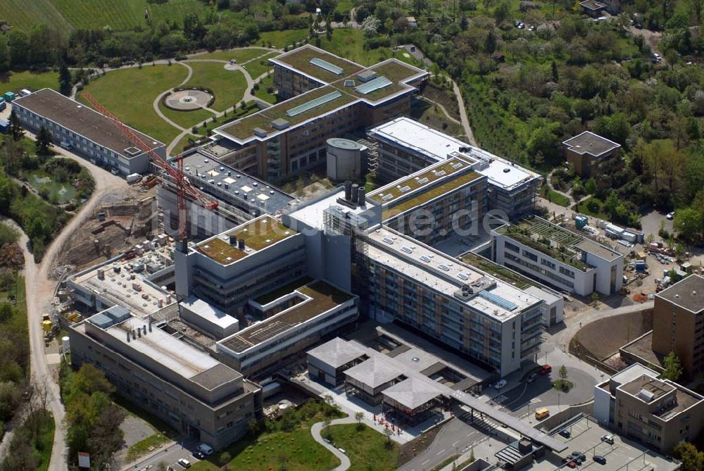 Stuttgart aus der Vogelperspektive: Blick auf das Robert-Bosch-Krankenhaus während des Modernisierungsprojektes Perspektiven - Neues schaffen für die Zukunft