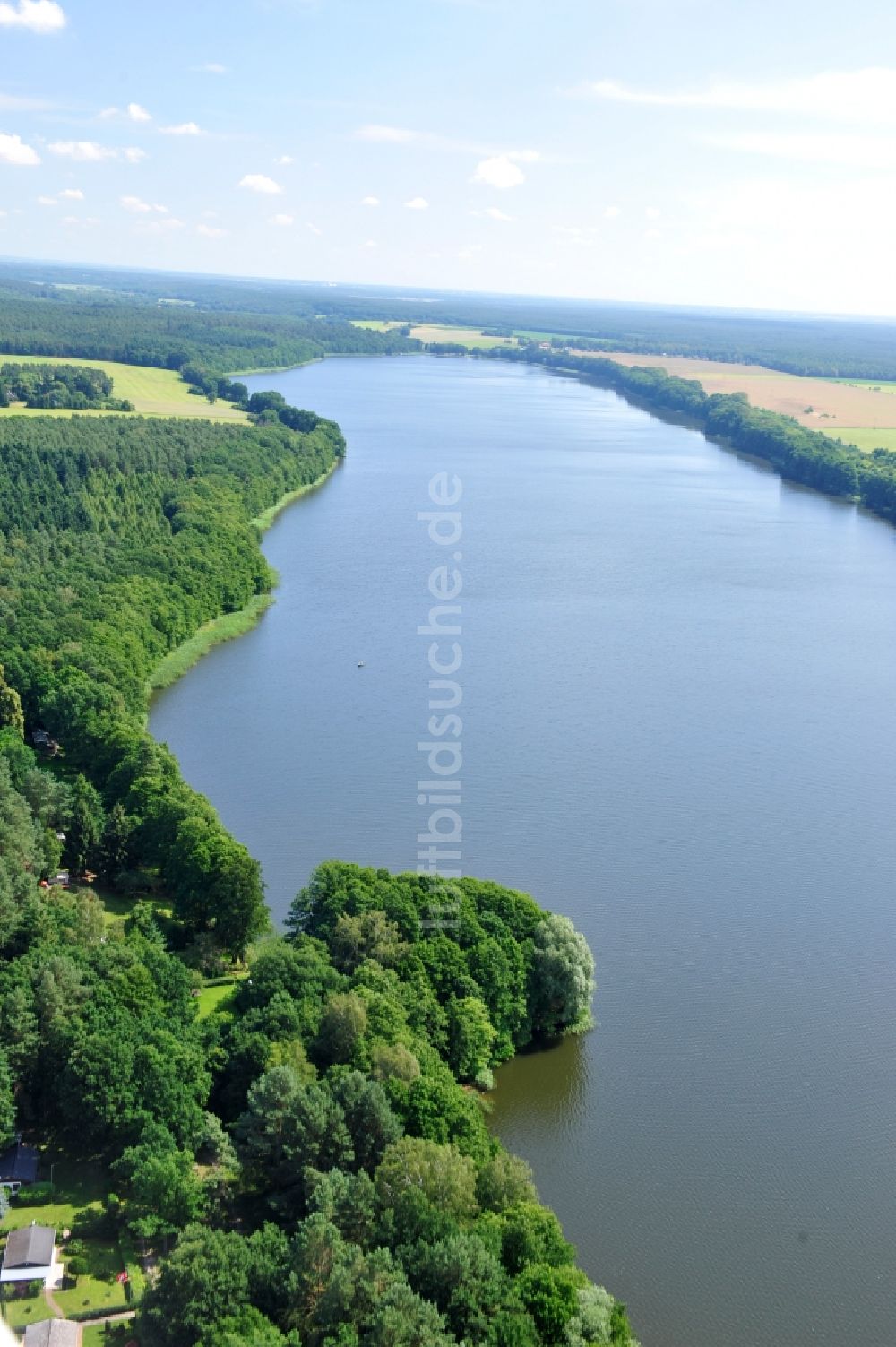 Luftaufnahme Lenzen - Blick auf den Rudower See bei Lenzen im Bundesland Brandenburg