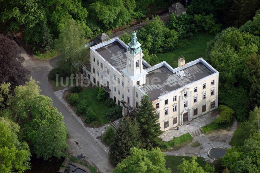 Luftaufnahme Schönwalde - Blick auf das Schloss Dammsmühle in Schönwalde