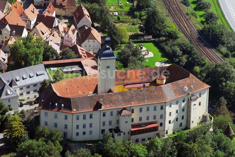 Gundelsheim von oben - Blick auf Schloß Horneck