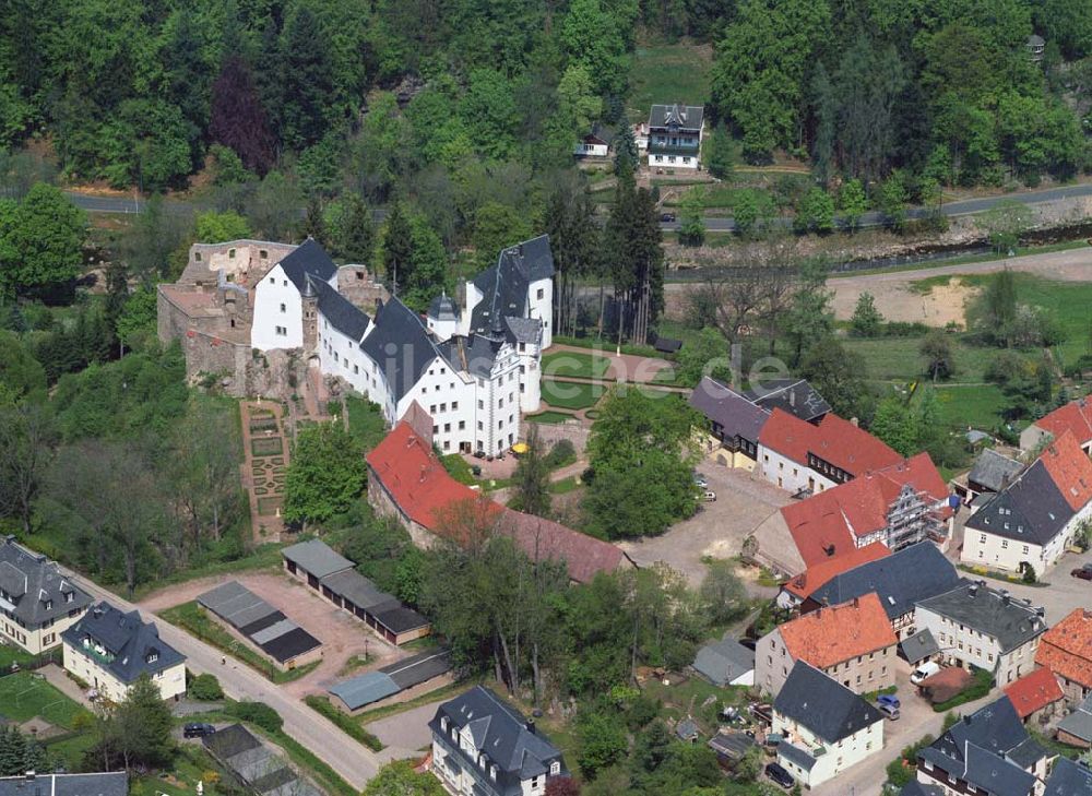 Lauenstein aus der Vogelperspektive: Blick auf das Schloss Lauenstein