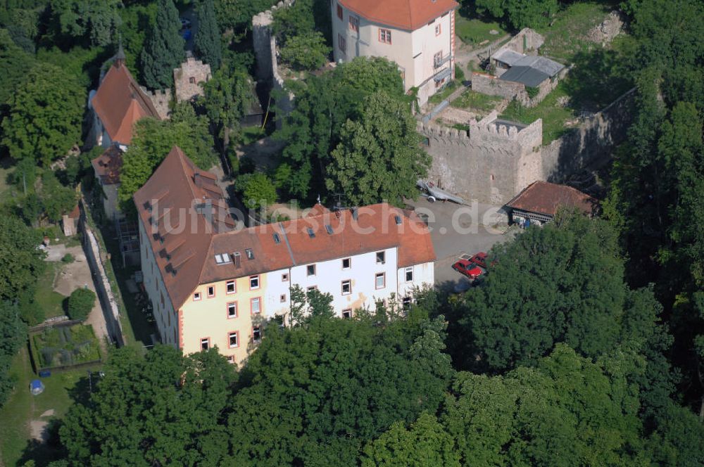 Reichelsheim aus der Vogelperspektive: Blick auf das Schloss Reichenberg in Reichelsheim im Odenwald