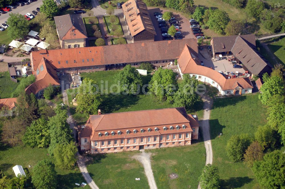 Luftbild Karlsruhe - Blick auf das Schloss Scheibenhardt bei Karlsruhe