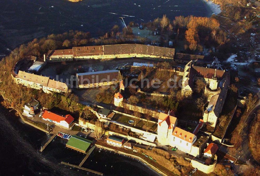 Luftaufnahme Seeburg / Sachsen-Anhalt - Blick auf das Schloss-Seeburg in Sachsen-Anhalt