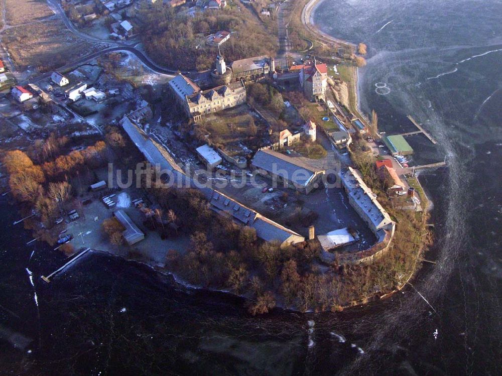 Seeburg / Sachsen-Anhalt aus der Vogelperspektive: Blick auf das Schloss-Seeburg in Sachsen-Anhalt