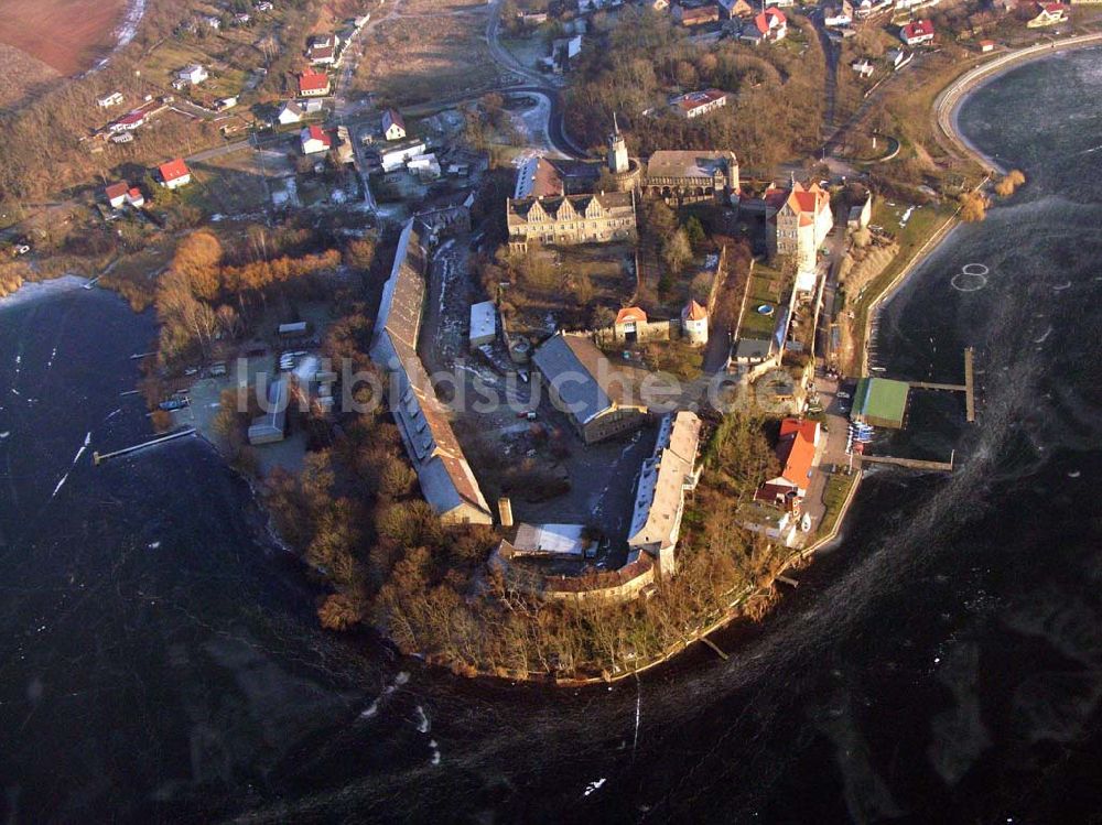 Luftbild Seeburg / Sachsen-Anhalt - Blick auf das Schloss-Seeburg in Sachsen-Anhalt