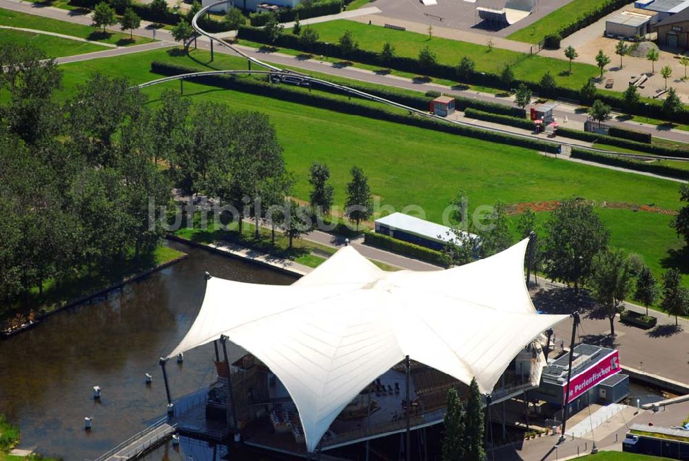 Magdeburg von oben - Blick auf die Seebühne im Magdeburger Elbauenpark