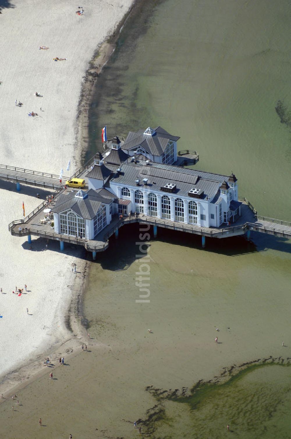 Ostseebad Sellin von oben - Blick auf die Seebrücke Sellin auf Rügen