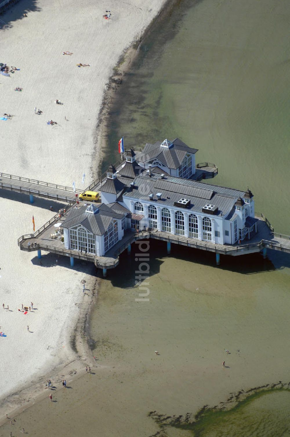 Ostseebad Sellin aus der Vogelperspektive: Blick auf die Seebrücke Sellin auf Rügen