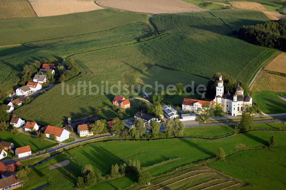 Luftbild Seelenbach - Blick auf Sielenbach mit der Wallfahrtskirche Maria Birnbaum