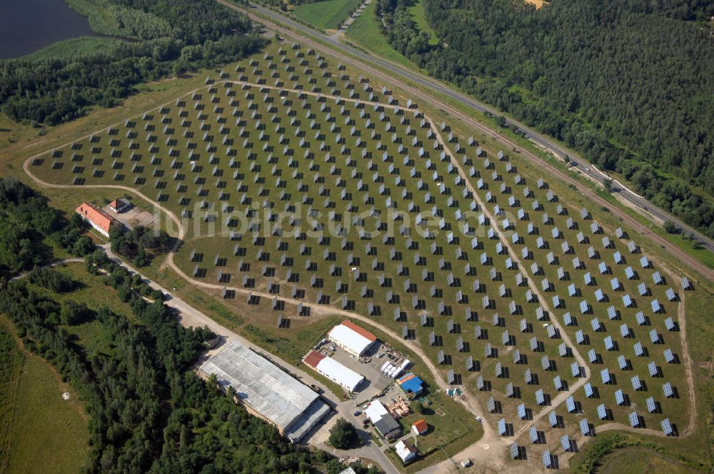 Borna von oben - Blick auf ein Solarkraftwerk in Borna