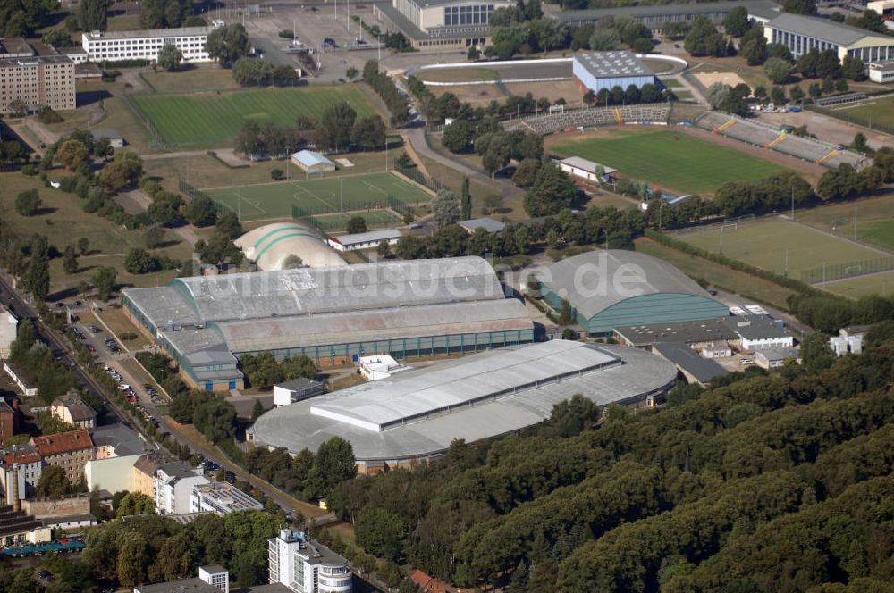 Luftbild Berlin - Blick auf das Sportforum Hohenschönhausen