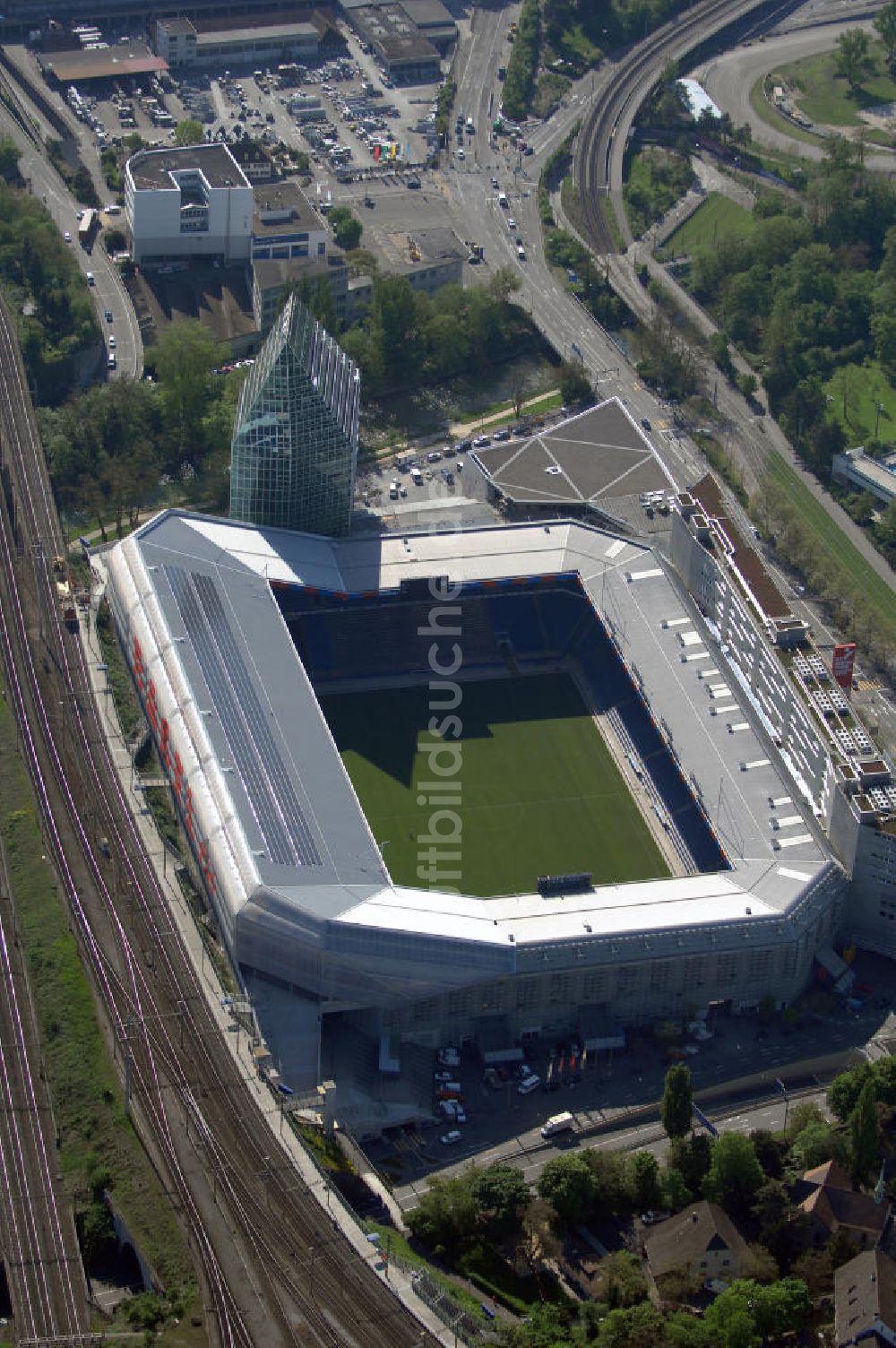 Luftaufnahme Basel - Blick auf das Stadion St. Jakob-Park in Basel