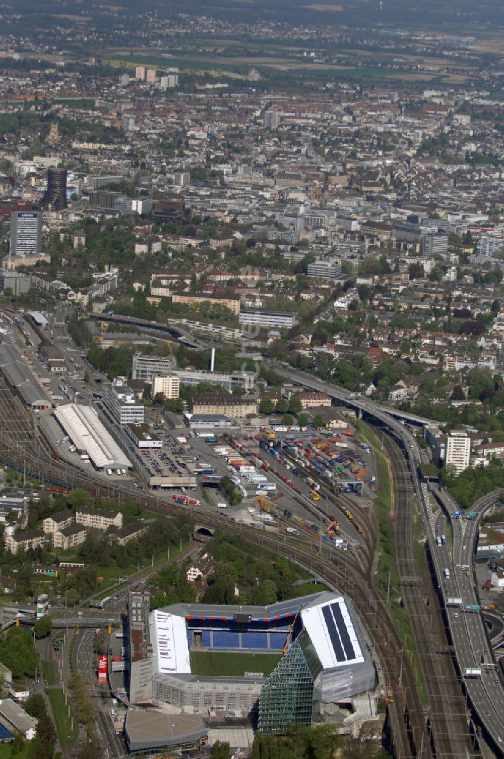 Basel von oben - Blick auf das Stadion St. Jakob-Park in Basel