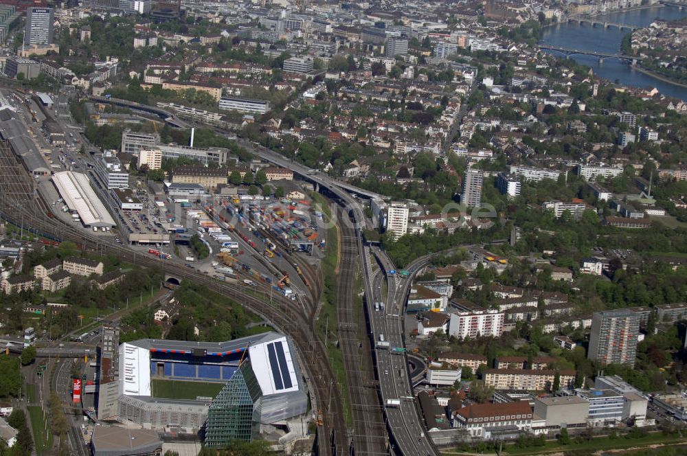 Luftbild Basel - Blick auf das Stadion St. Jakob-Park in Basel