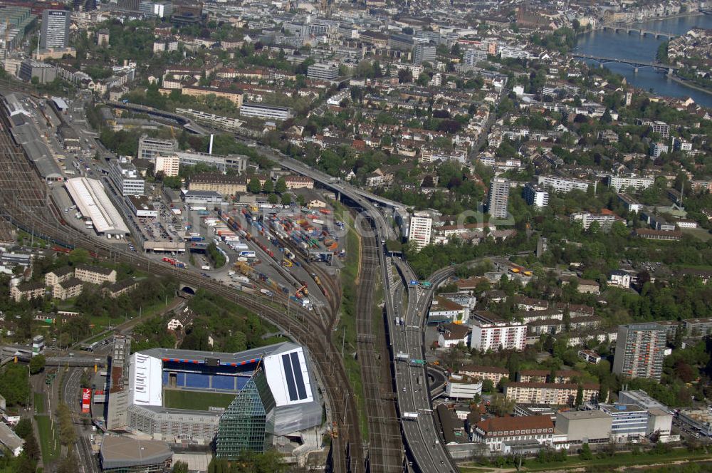 Luftaufnahme Basel - Blick auf das Stadion St. Jakob-Park in Basel