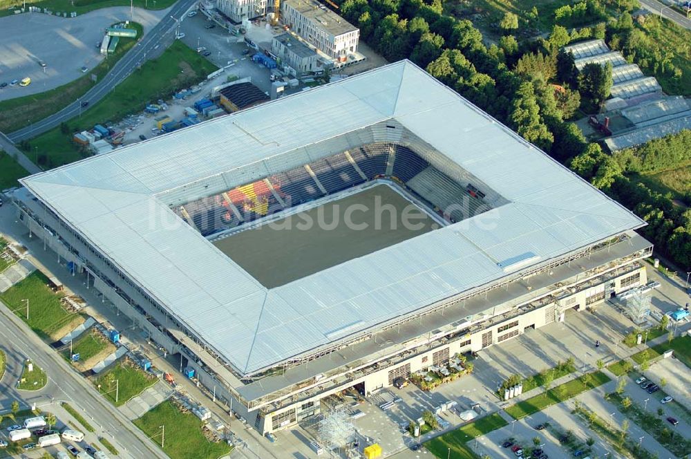 Luftaufnahme Salzburg - Blick auf das EM Stadion Wals-Siezenheim (Red Bull Arena) in Salzburg