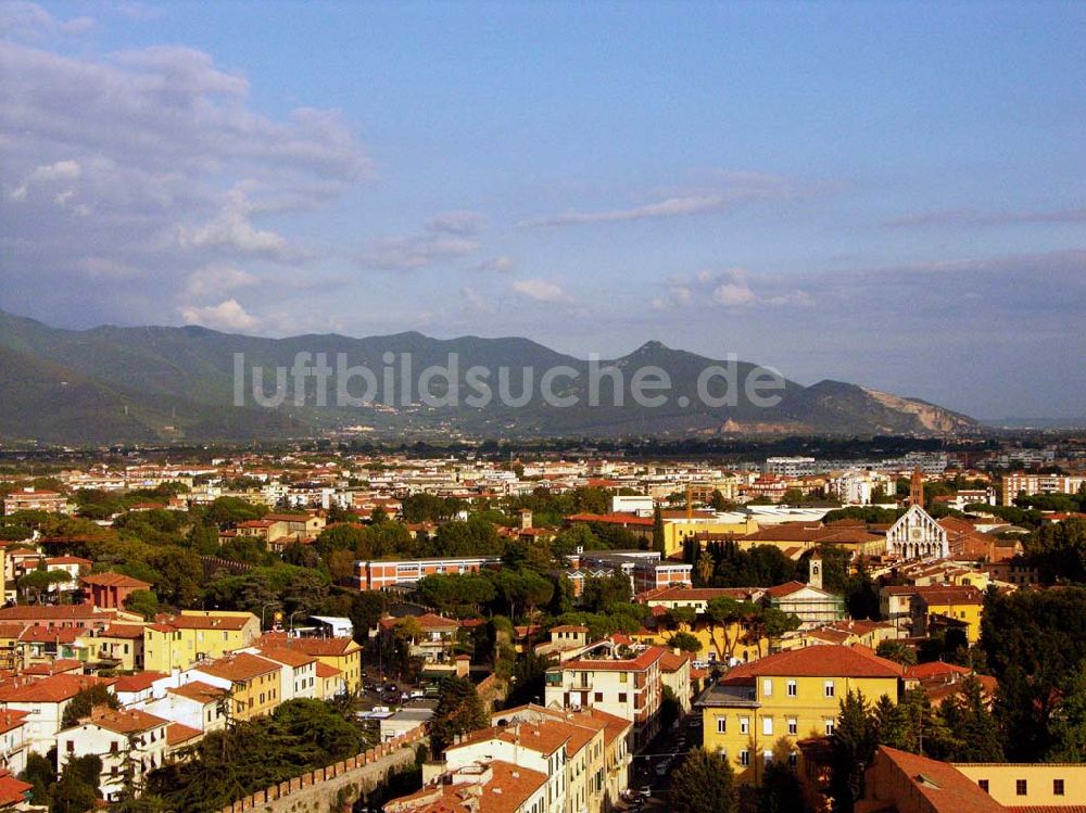 Pisa aus der Vogelperspektive: Blick auf die Stadt Pisa