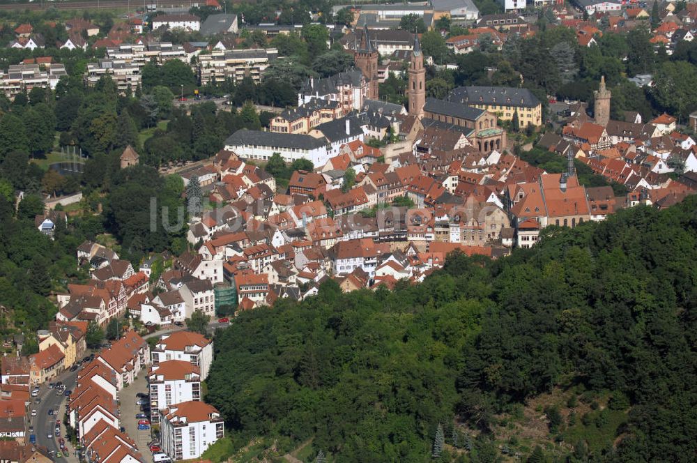 Luftaufnahme Weinheim - Blick auf die Stadt Weinheim