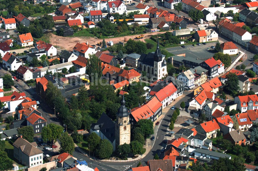 Luftaufnahme Friedrichroda - Blick auf den Stadtkern von Friedirchroda im Landkreis Gotha in Thüringen